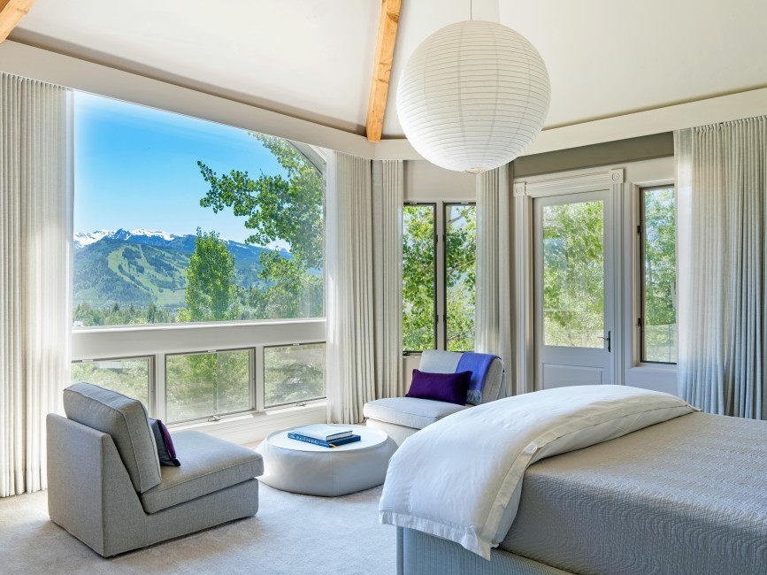 USA:Colorado:Aspen:RedMountainEstate_GrandVista:bedroom(9).jpg