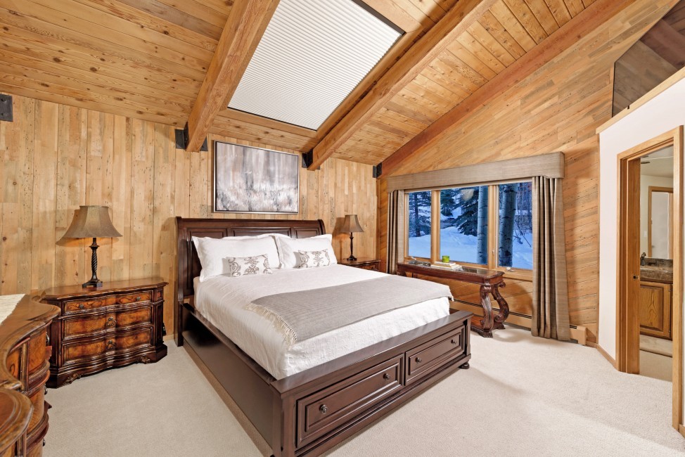 USA:Colorado:Aspen:SnowmassSlopeside_TheSlopes:bedroom2.jpg