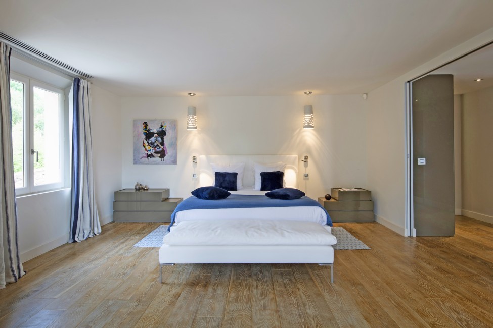 France:St. Tropez:VillaPlagesRoyales_VillaRoyale:bedroom209.jpg