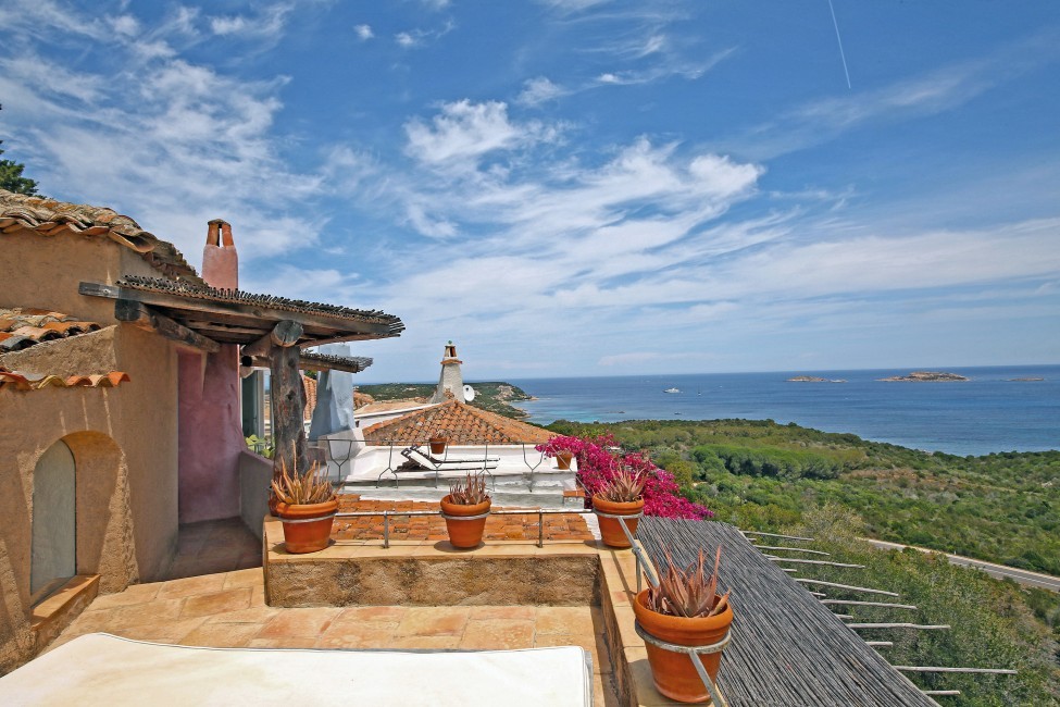 Italy:Sardinia:PortoCervo:VillaAnnette_VillaAnita:balcony51.jpg