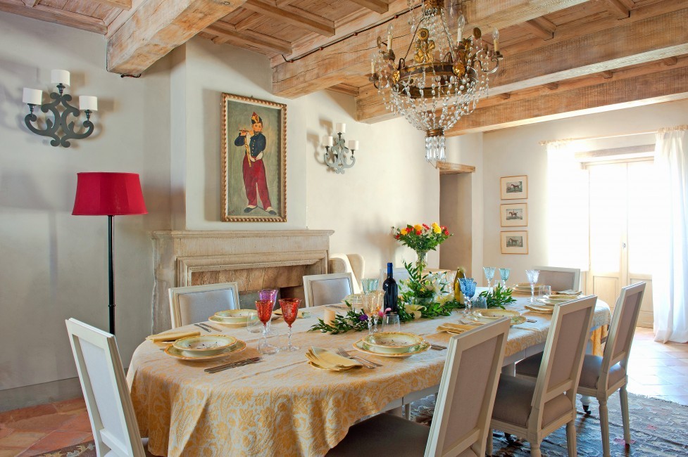 Italy:Umbria:Perugia:ITPG011_VillaLoretta:diningroom47.jpg