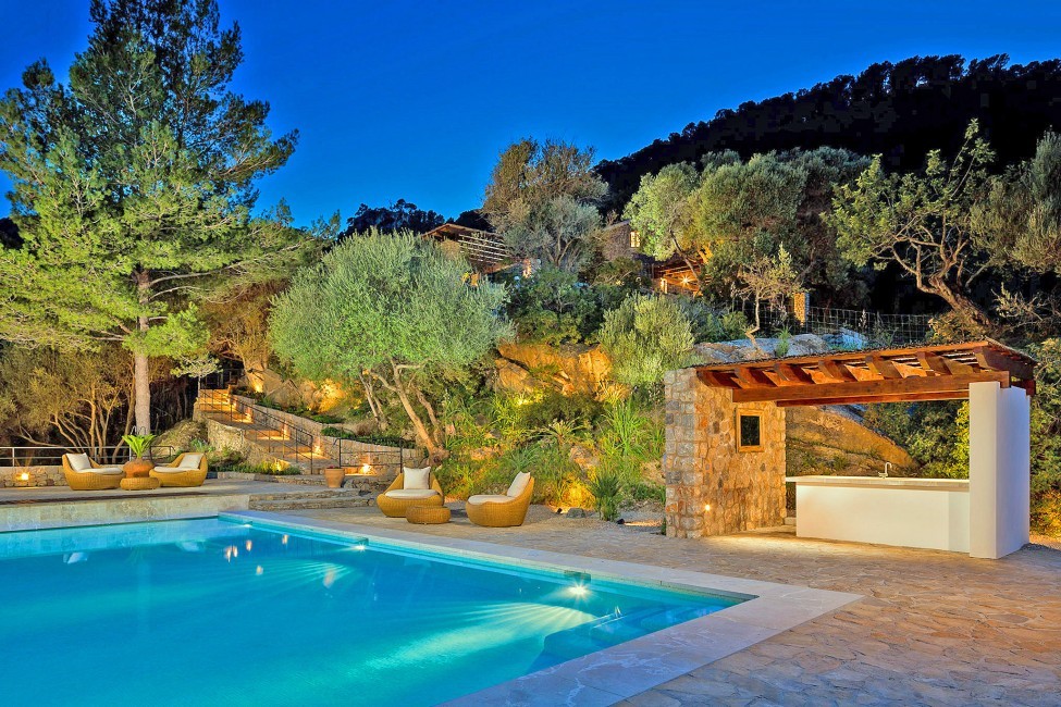 Spain:Mallorca:VillaSantiago_VillaSandra:pool79.jpg