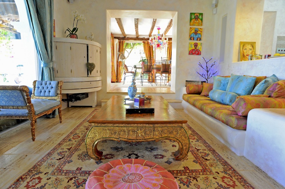 Spain:Ibiza:CanArte_VillaAlma:livingroom35.jpg