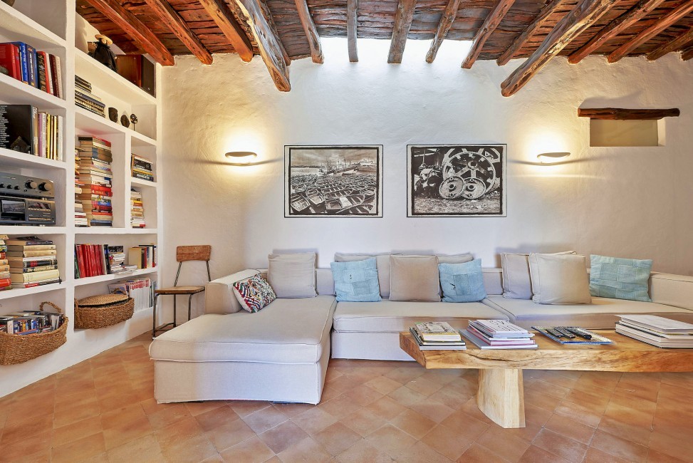 Spain:Ibiza:CanPaola_VillaPalmira:livingroom40.jpg