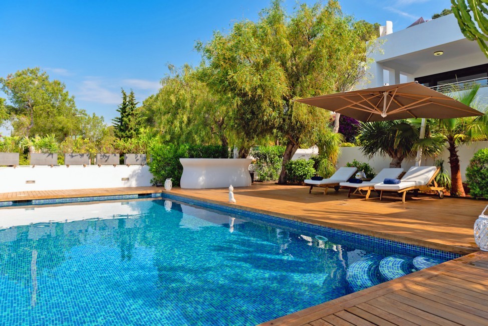 Spain:Ibiza:CasaMarisol_VillaMarlena:pool3.jpg