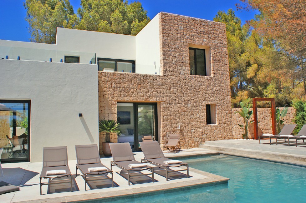 Spain:Ibiza:Casa Tranquila S'Argamassa_VillaTadeo:pool026.jpg