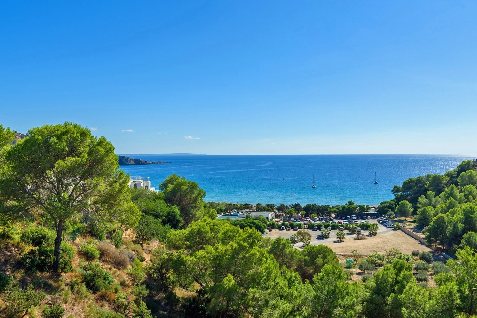 Spain:Ibiza:CasaBlancaJondal_VillaBianca:beach17.jpg
