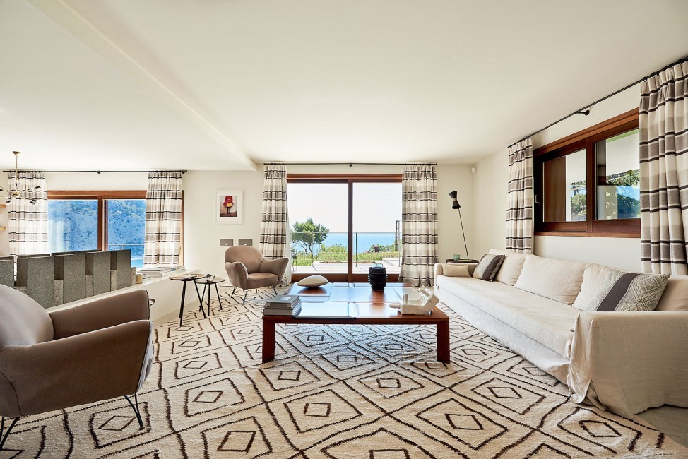 Spain:Ibiza:SerenaVista_VillaSelma:livingroom43.jpg
