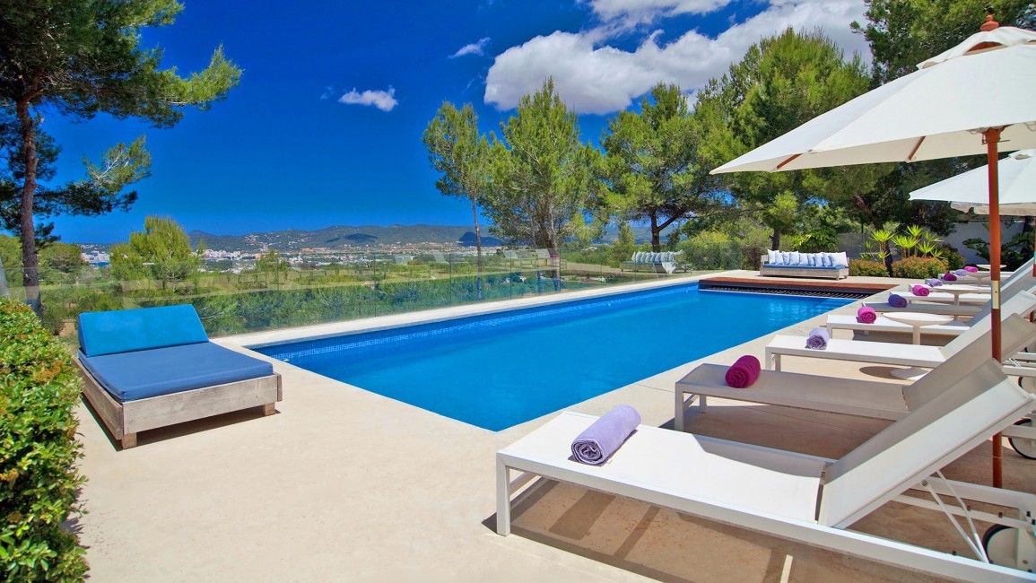 Spain:Ibiza:VillaFabric_VillaFranca:pool4.jpg