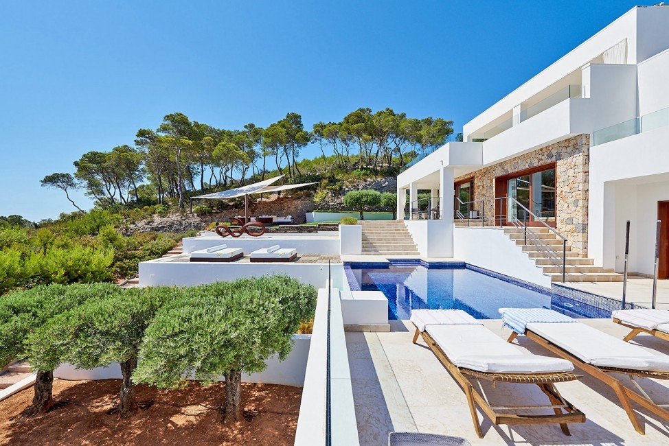 Spain:Ibiza:SerenaVista_VillaSelma:pool22.jpg