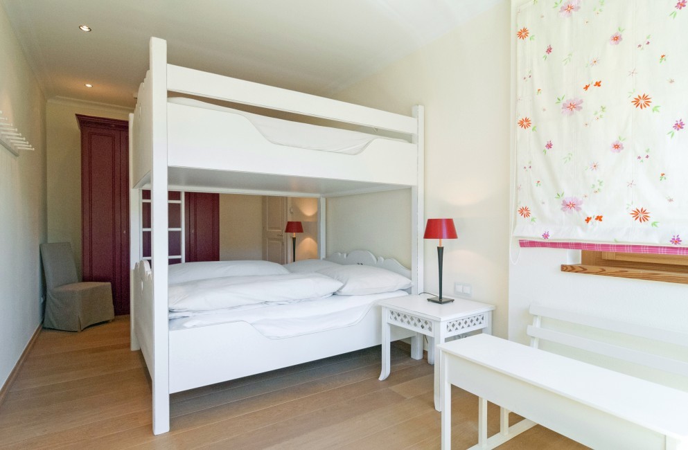 Austria:Kitzbühel:Apartment Kitzo:bedroom26.jpg