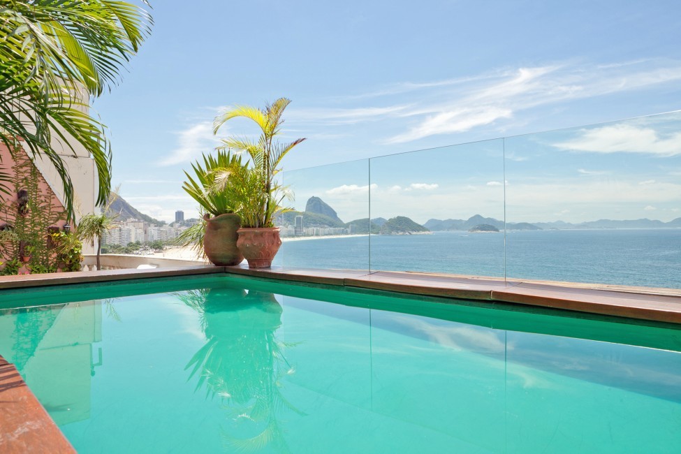 Brazil:RiodeJaneiro:W01.44_PenthouseBreno:pool3.jpg