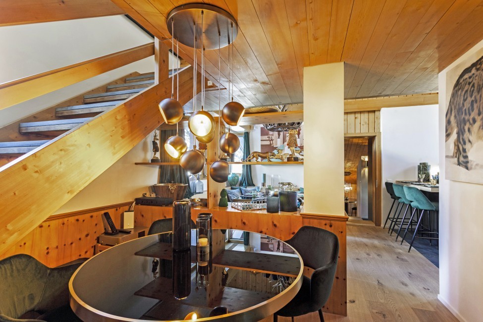 Switzerland:St. Moritz:CasaLeopardo_VillaLeontine:kitchen15.jpg