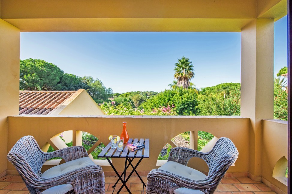 Portugal:Algarve:QuintadoLago:VillaCalcite_VillaCali:balcony16.jpg