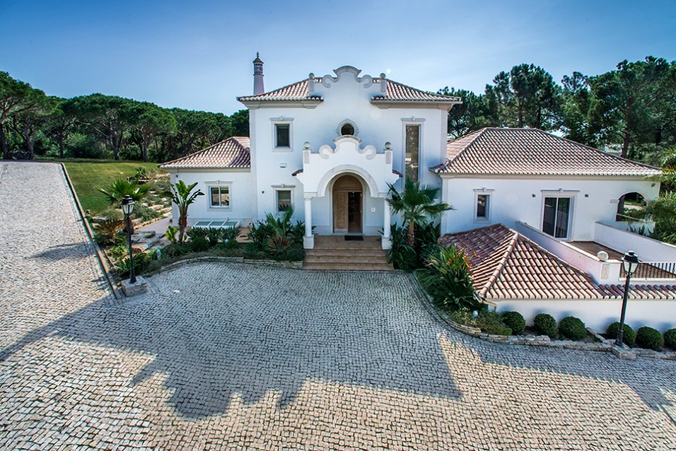 Portugal:Algarve:QuintadoLago:VillaHelenite_VillaHelia:facade42.jpg