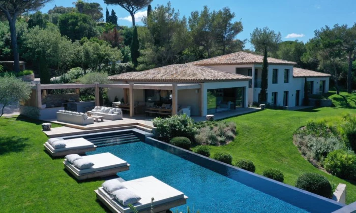 Villa Mau
