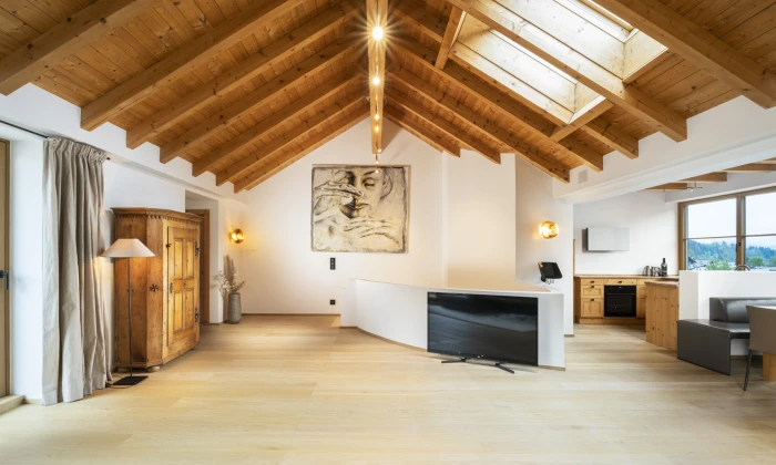 Penthouse Contempo