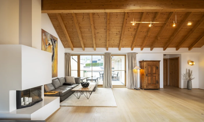 Penthouse Contempo
