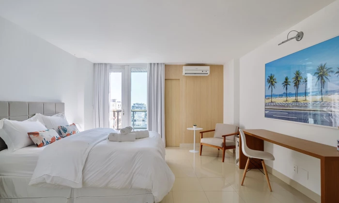 Penthouse Ador
