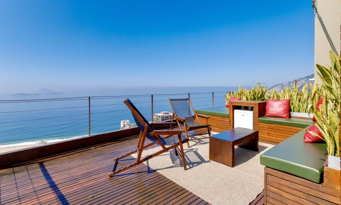 Penthouse Irma