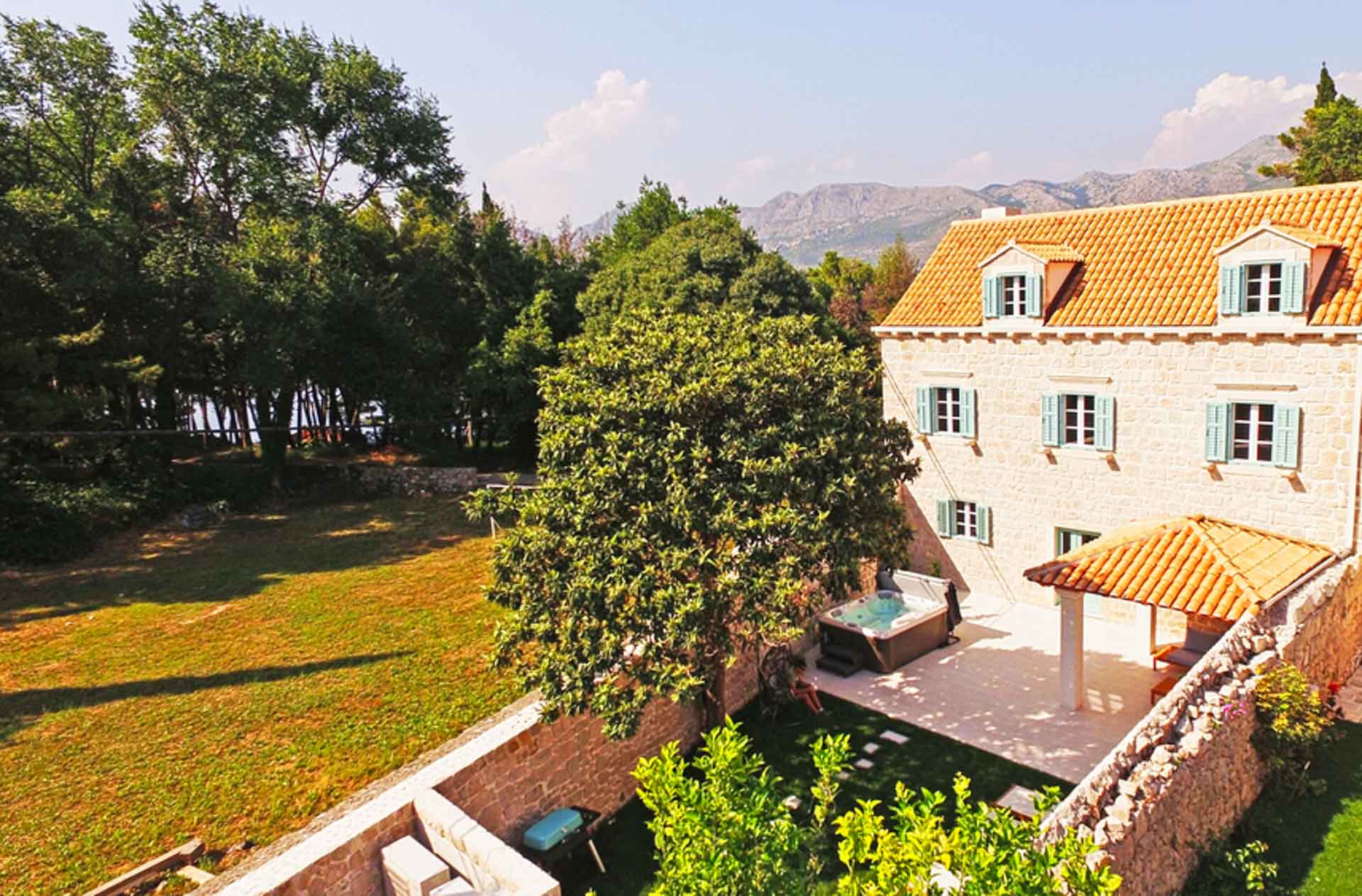 Viila Aria