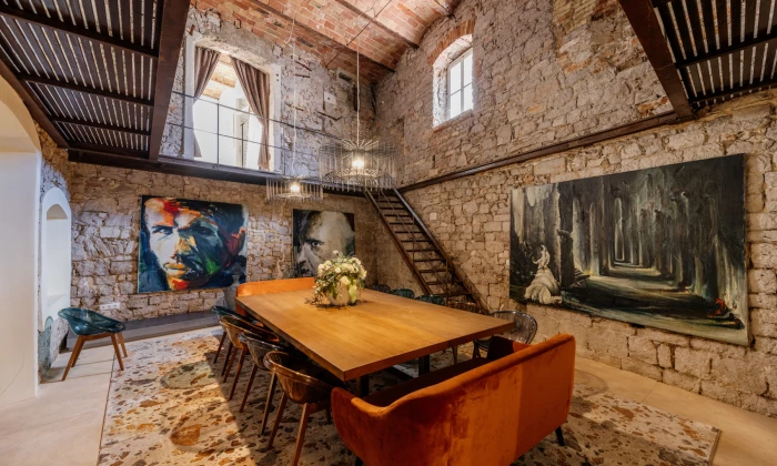 Villa Holi