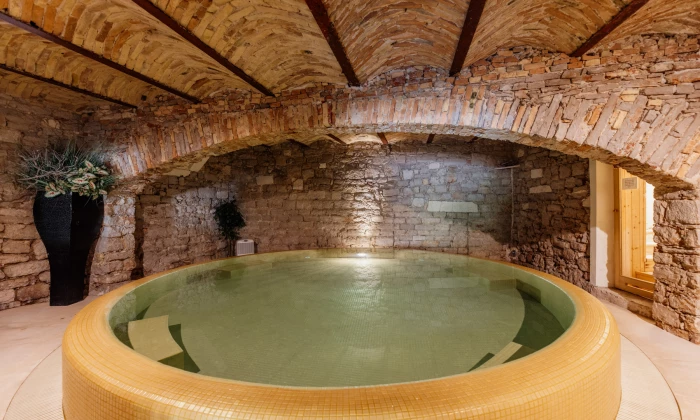 Villa Holi