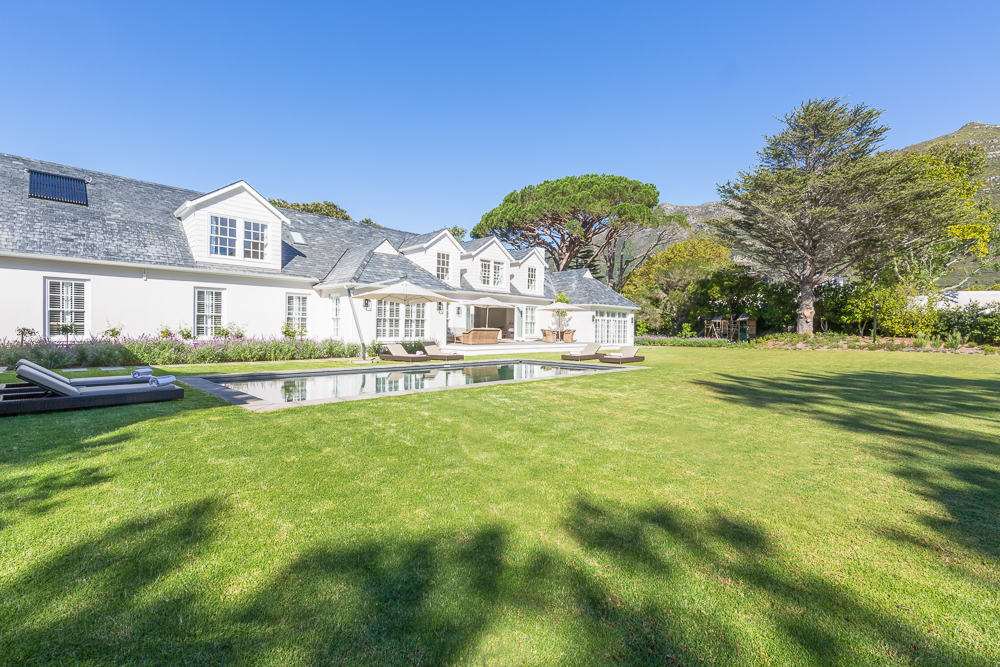 Villa Wisteria Lane