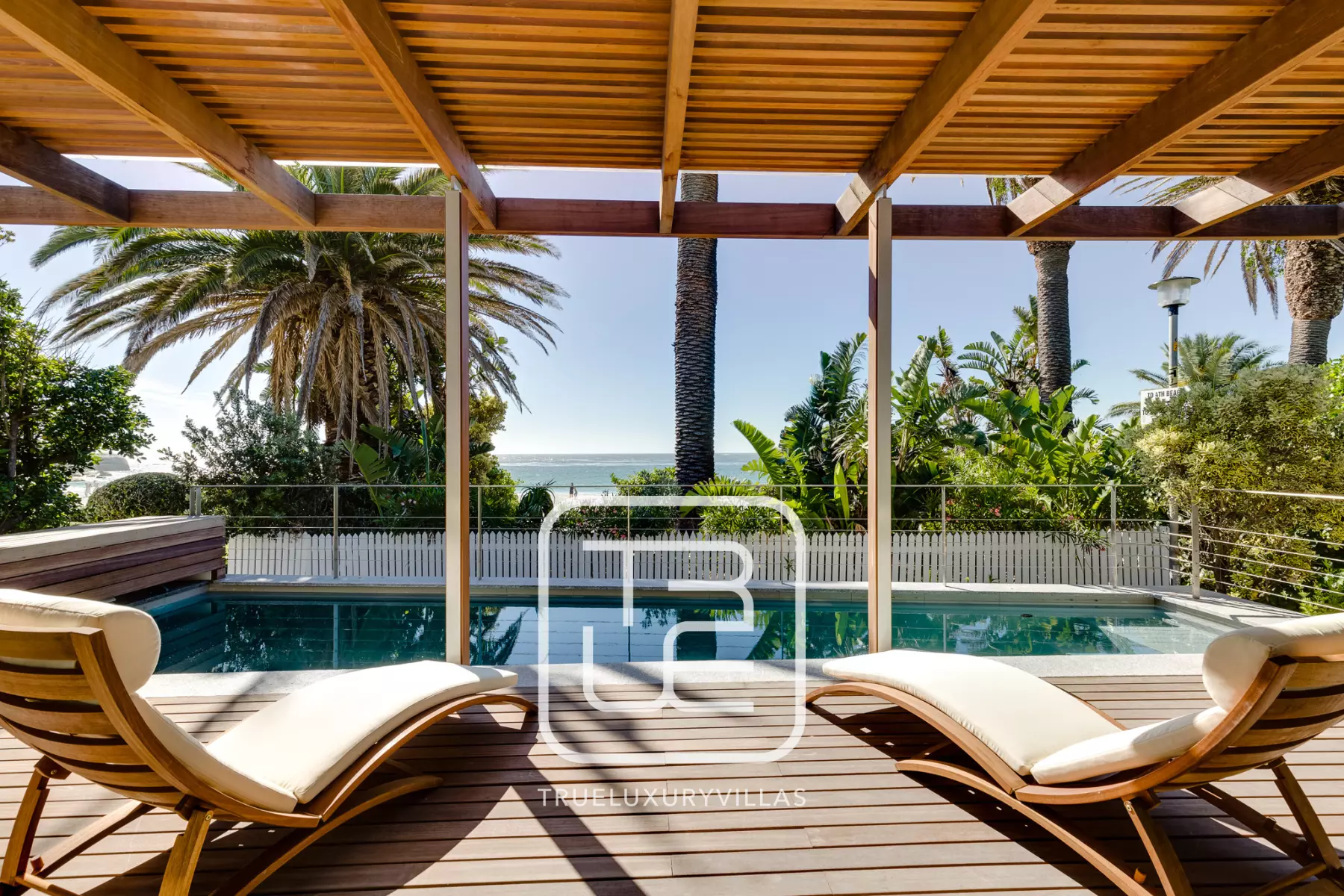 Viilla 52 Beach Villa
