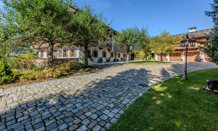 Tyrolia Estate