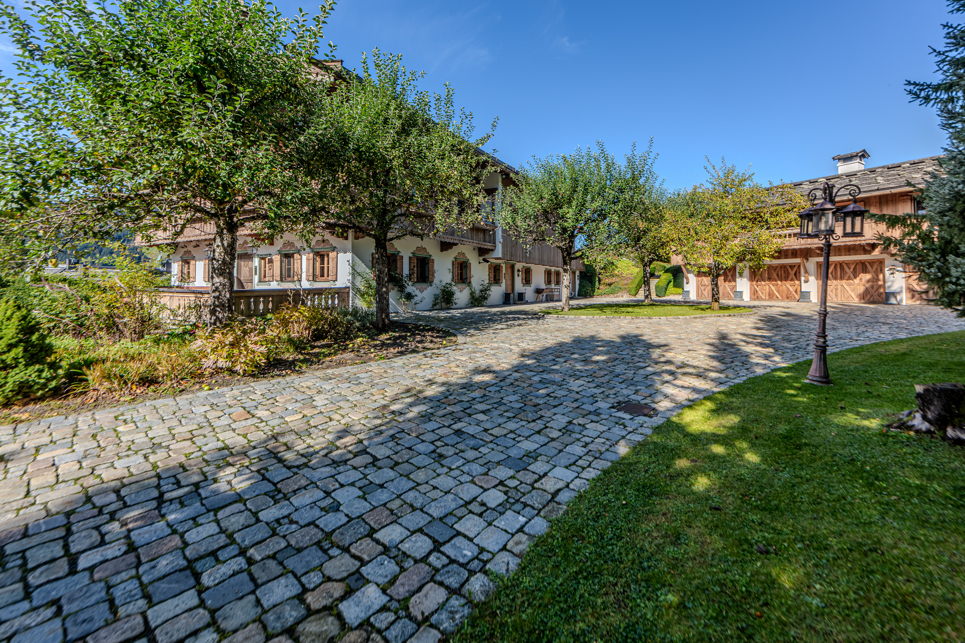 Tyrolia Estate