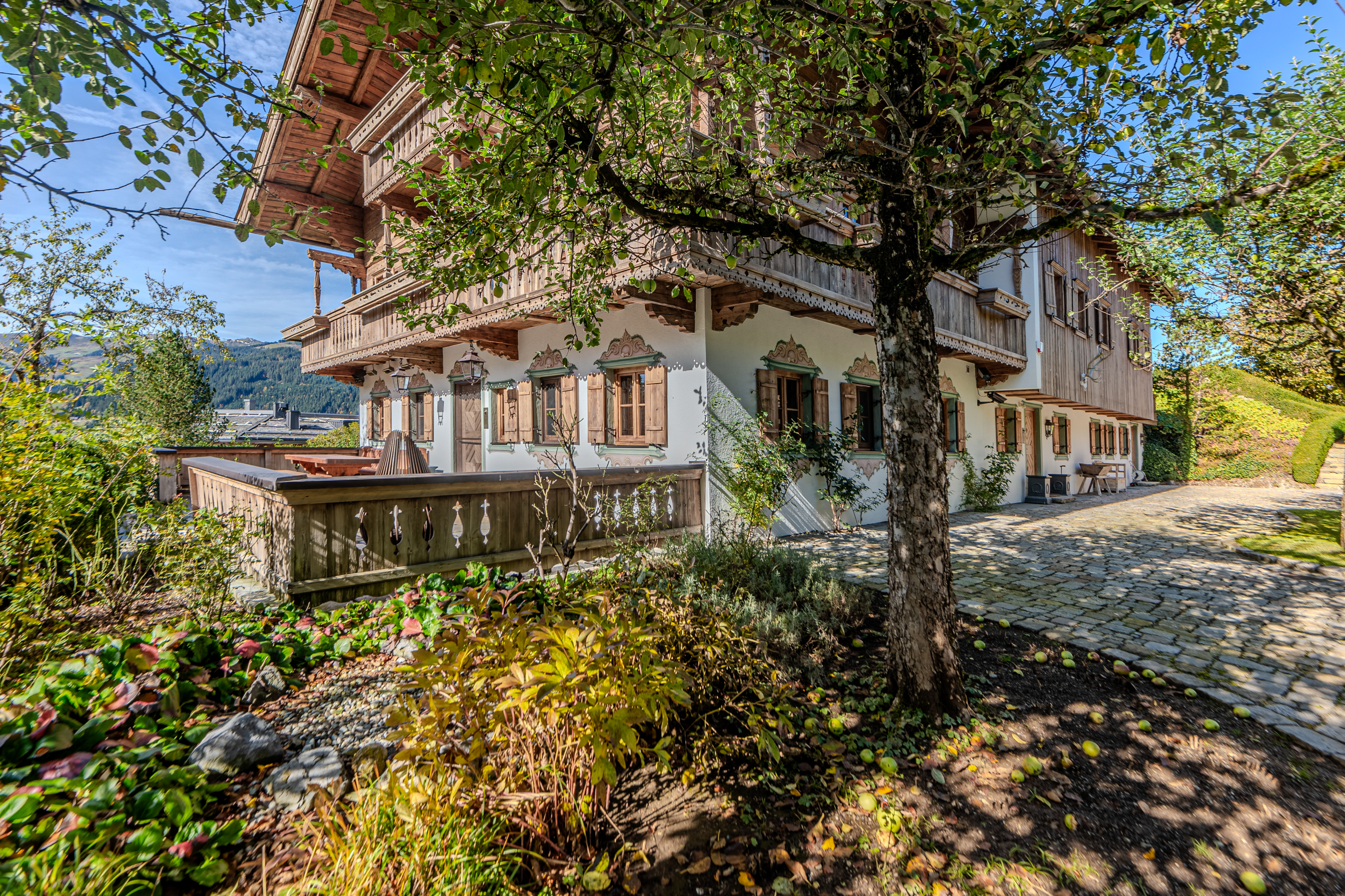 Tyrolia Estate