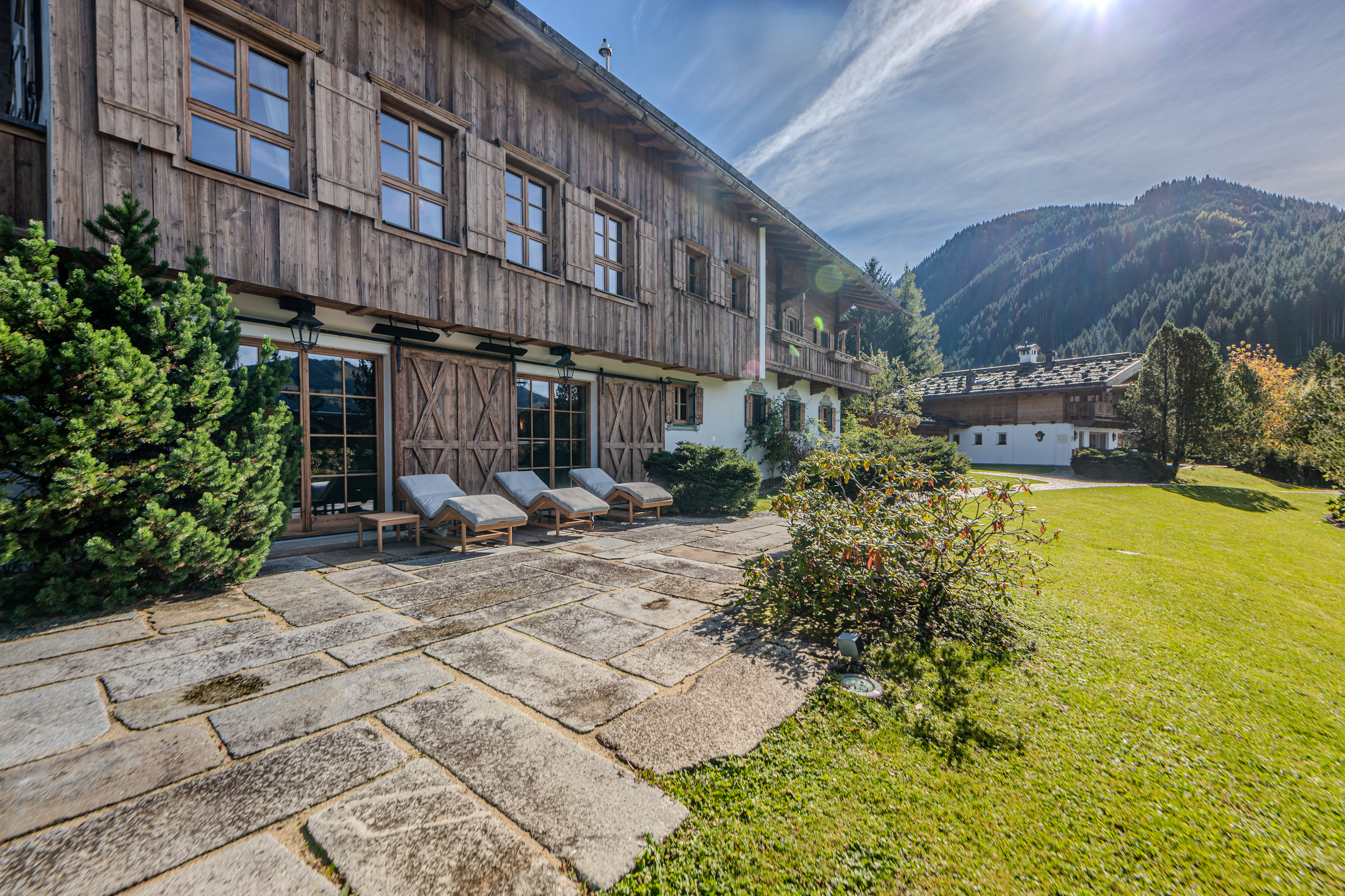 Tyrolia Estate