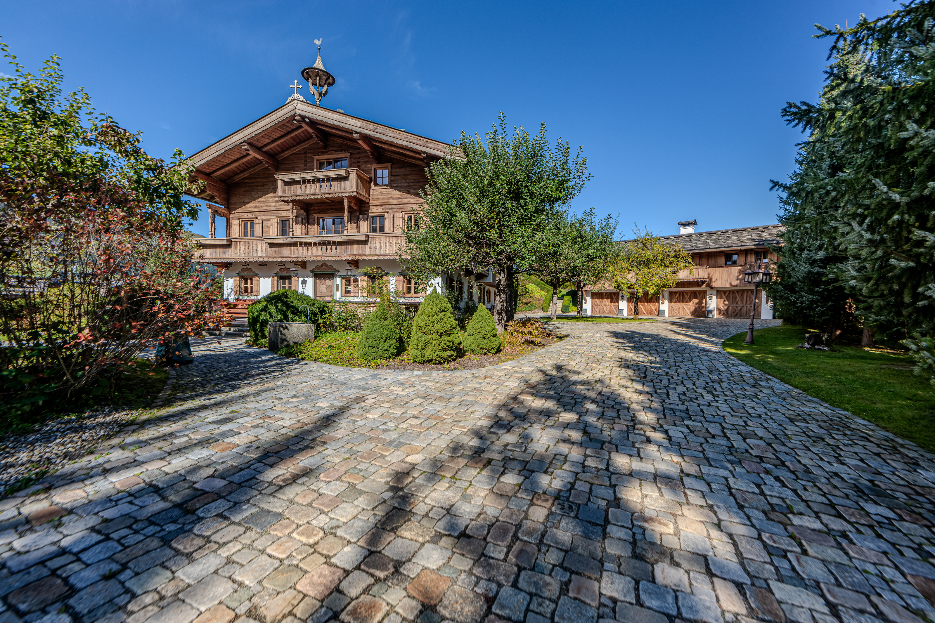 Tyrolia Estate