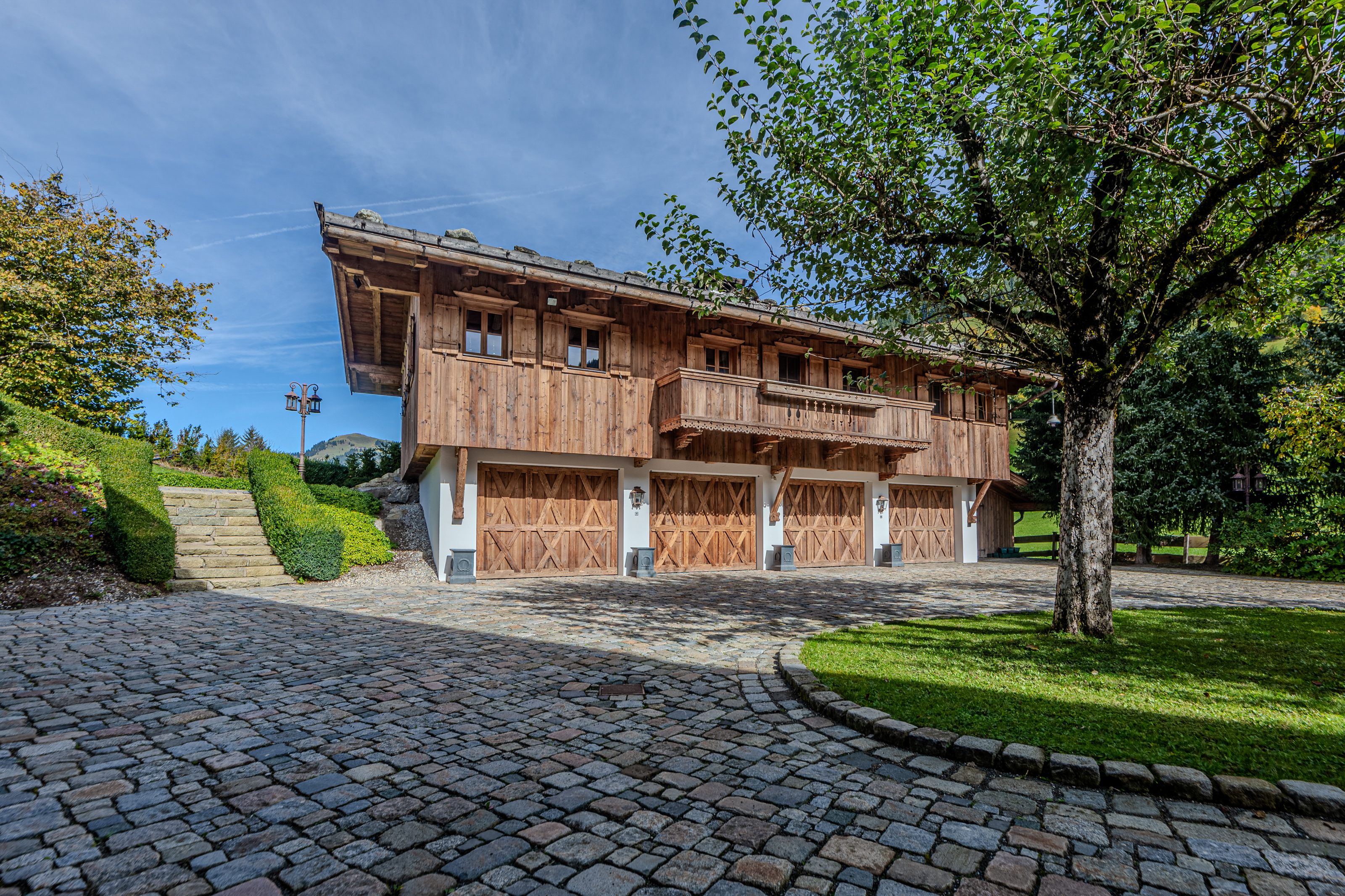 Tyrolia Estate