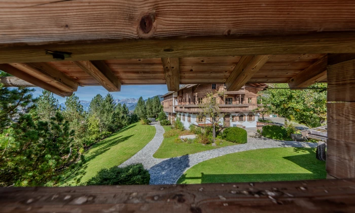 Tyrolia Estate