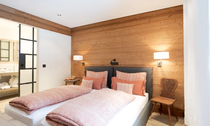 Chalet Shella One