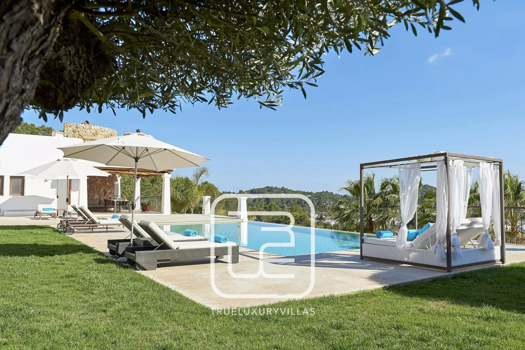 Villa Delinos