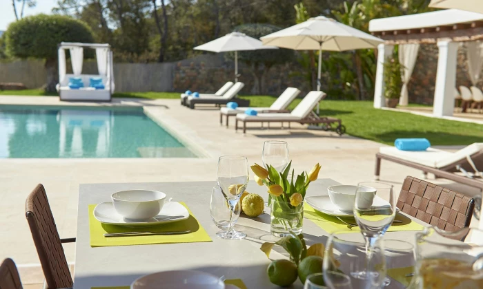 Villa Delinos