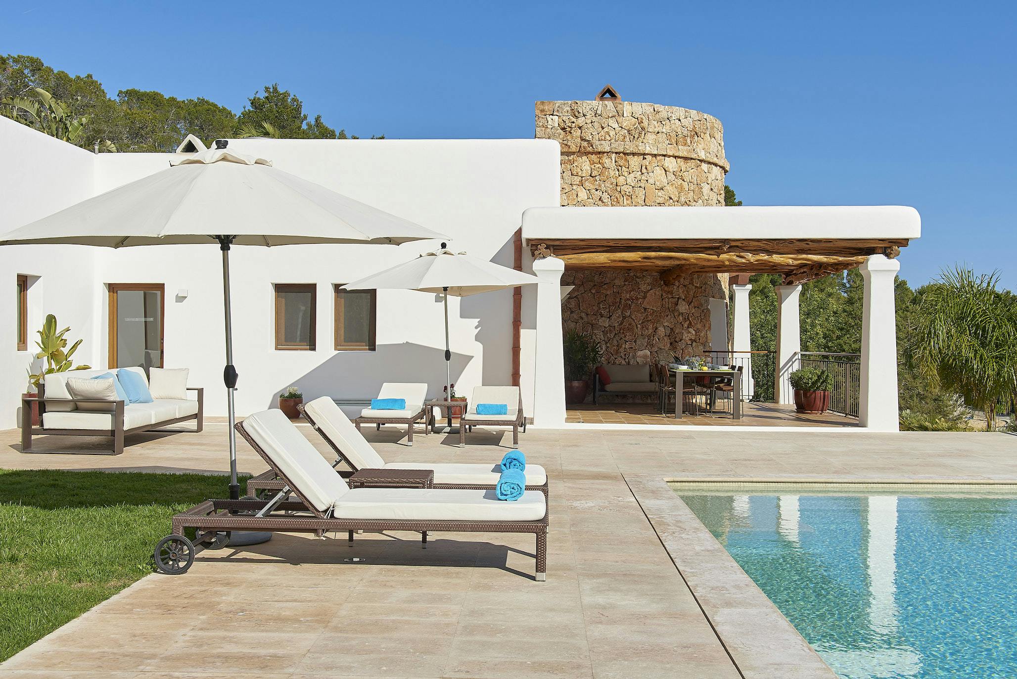 Villa Delinos