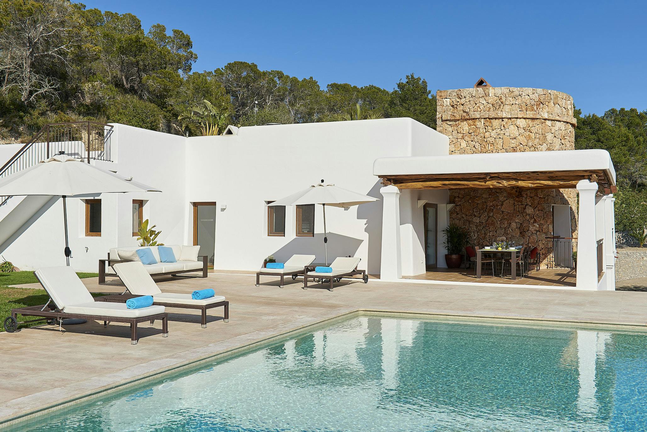 Villa Delinos