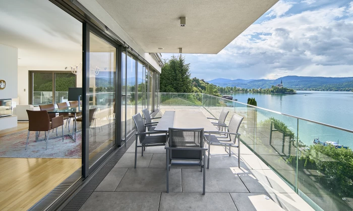Villa Lago