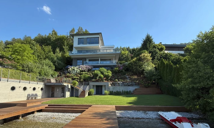 Villa Lago