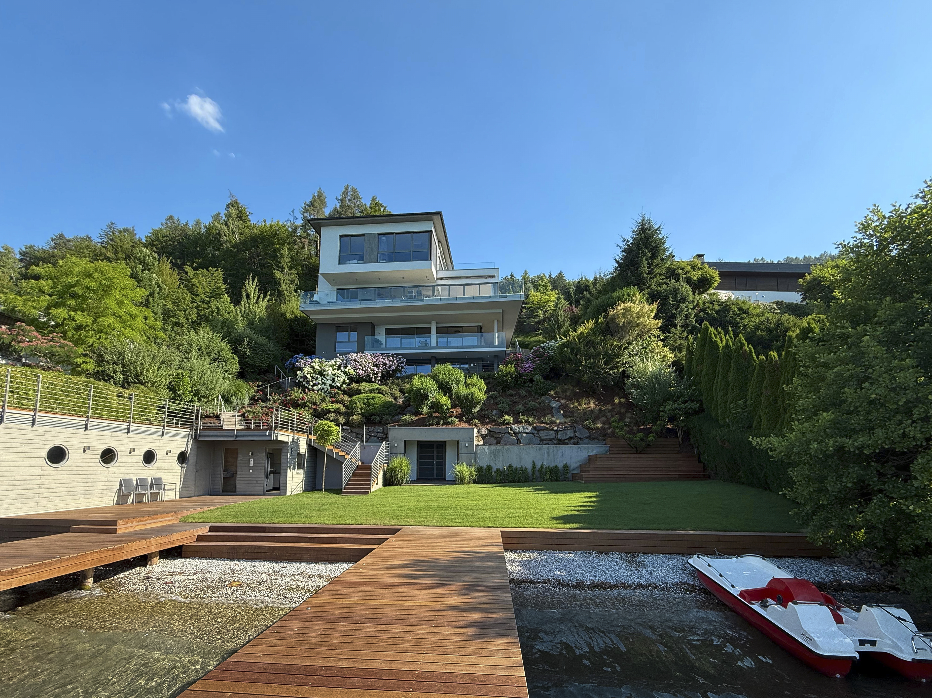 Villa Lago