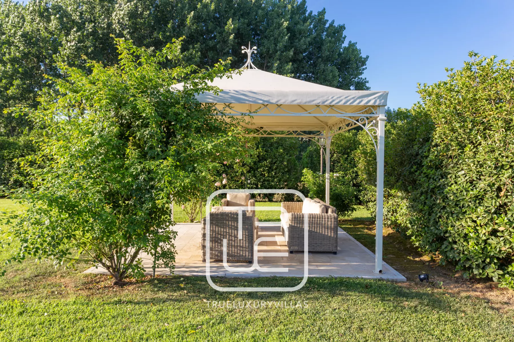Villa Leona 2