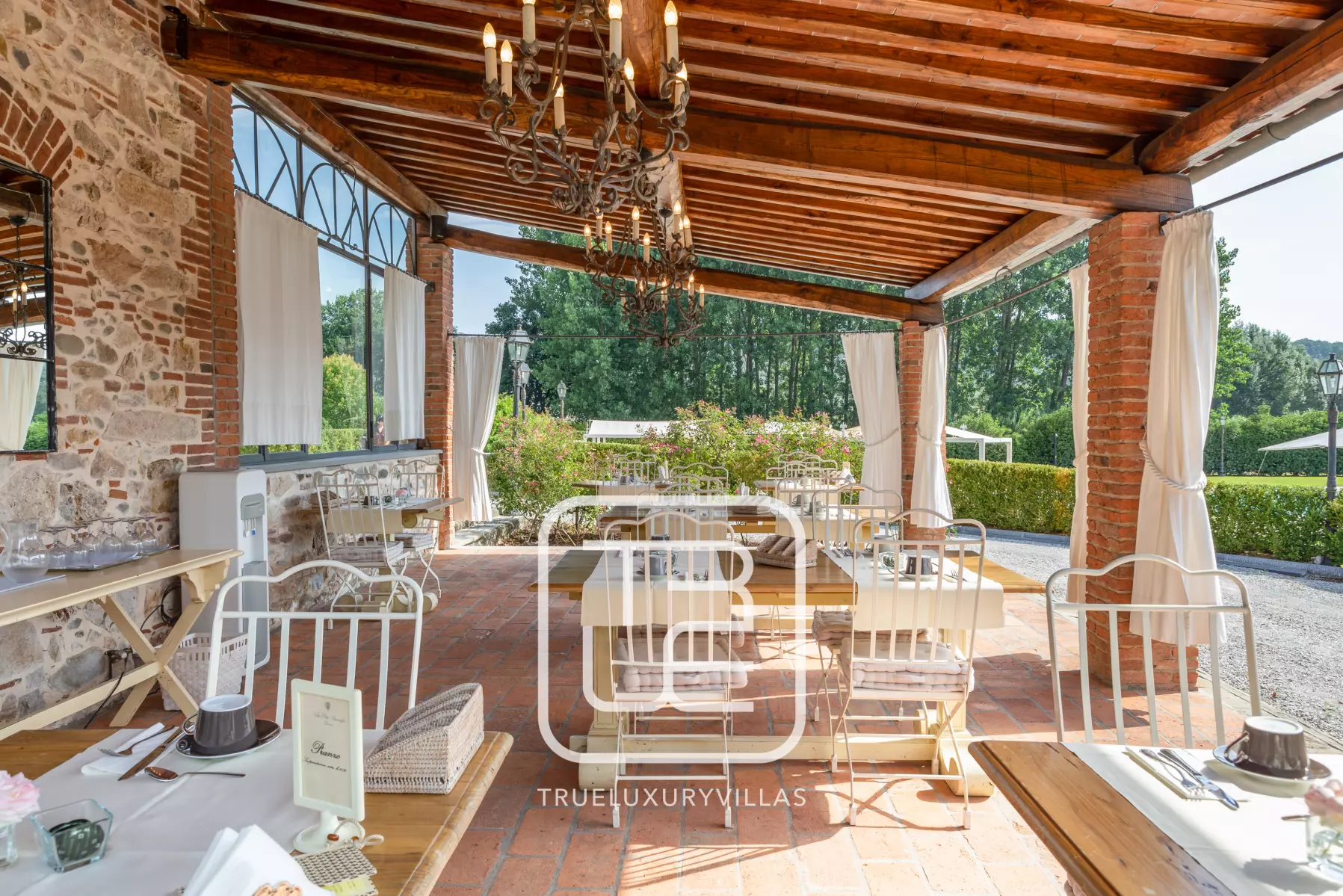 Villa Leona 2