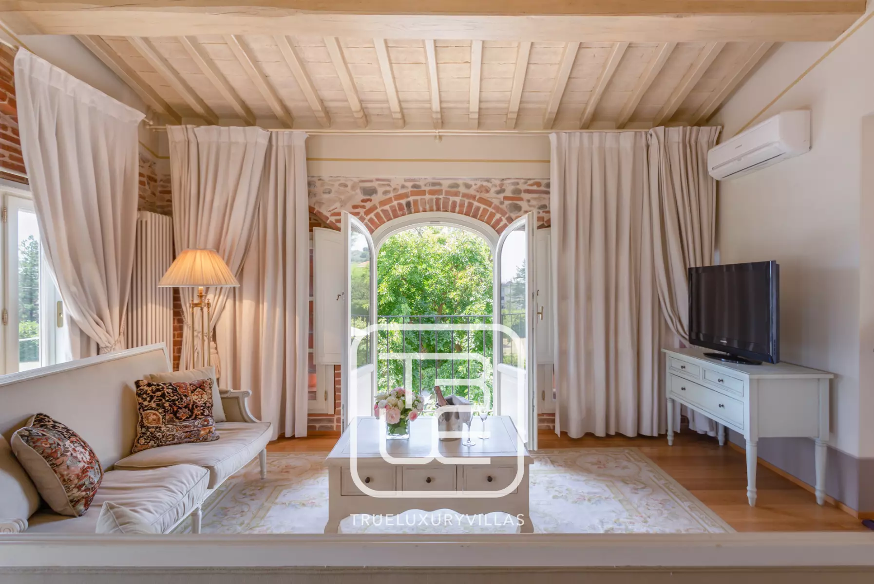 Villa Leona 2