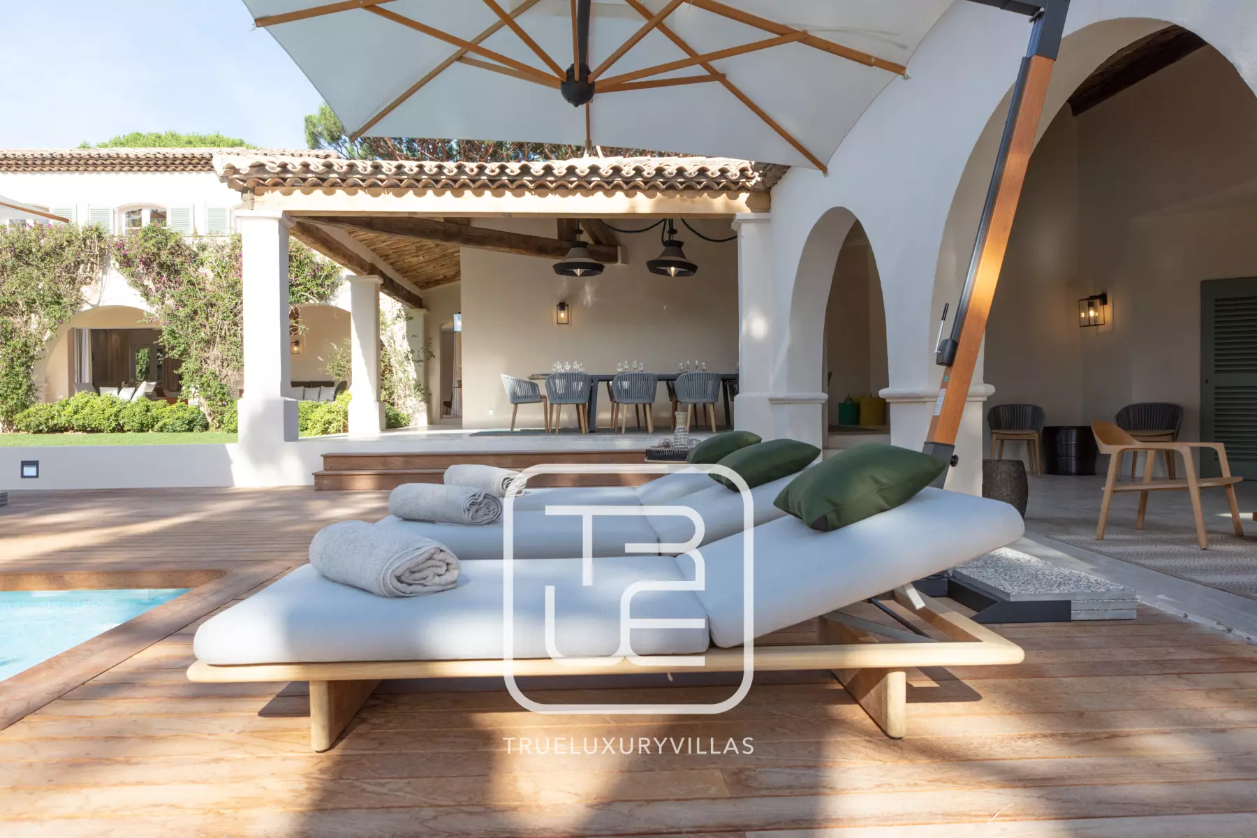 Villa Salins