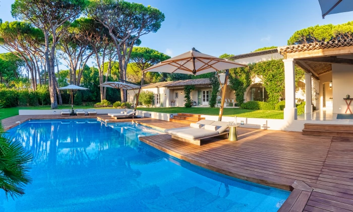 Villa Salins