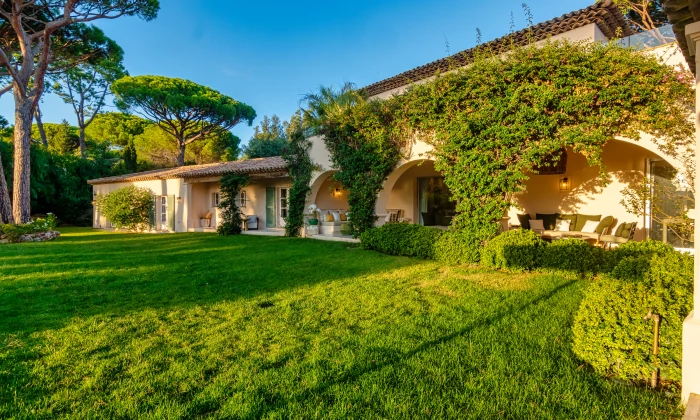 Villa Salins